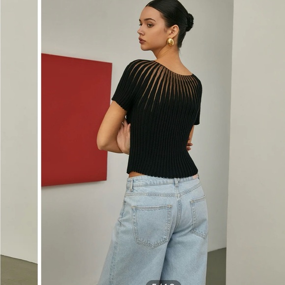 Plain short sleeve knit top - Picture 4 of 5